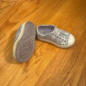 Natives purple flower toddler size C5